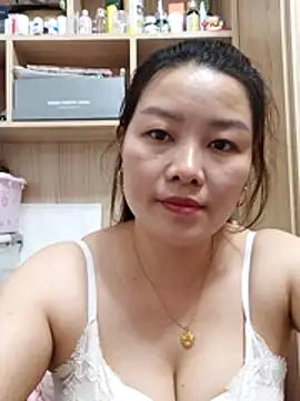 Snapshot of Jennie_dogy chatting on June 22, 2026, 4:53 am Jennie dogy online show from June 22, 2026, 4:53 am