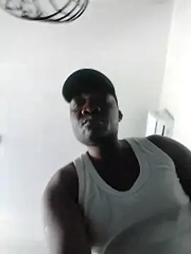 Snapshot of dickman66XX chatting on February 5, 2026, 7:37 am dickman66XX online show from February 5, 2026, 7:37 am