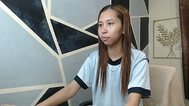 Snapshot of Charming_lexi chatting on April 22, 2026, 11:28 am Charming lexi online show from April 22, 2026, 11:28 am