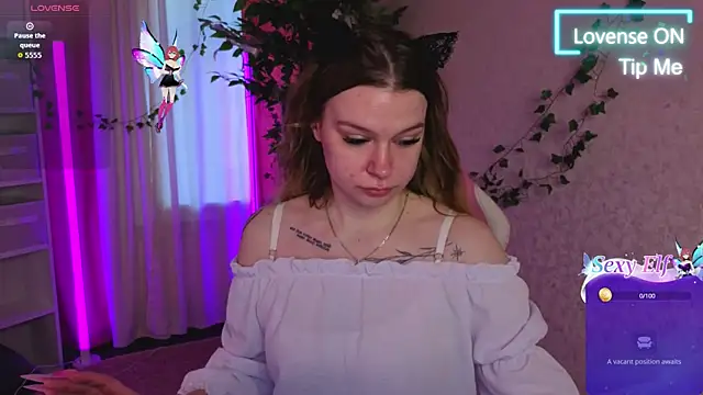 Amy Davisss online show from June 2, 2026, 12:32 am