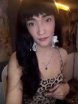 Snapshot of GeorginaLove09 chatting on June 2, 2026, 4:01 am GeorginaLove09 online show from June 2, 2026, 4:01 am