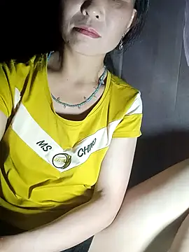 witch-xx online show from April 10, 2026, 3:52 pm