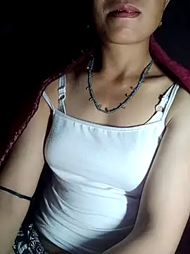 Snapshot of witch-xx chatting on July 8, 2026, 8:09 pm witch-xx online show from July 8, 2026, 8:09 pm
