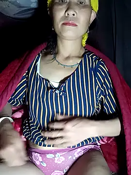 witch-xx online show from March 22, 2026, 5:47 pm