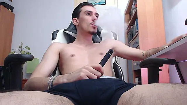 silasluxor online show from March 10, 2026, 4:49 am