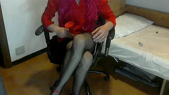 Snapshot of LASCHIAVA6TV72 chatting on February 4, 2026, 4:02 pm LASCHIAVA6TV72 online show from February 4, 2026, 4:02 pm