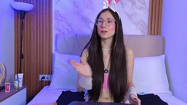 Snapshot of vane_coral chatting on April 20, 2026, 11:13 am vane coral online show from April 20, 2026, 11:13 am