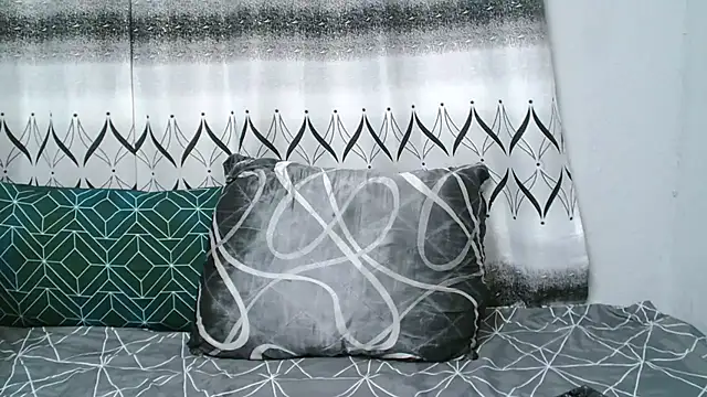 AlliBabe online show from April 15, 2026, 6:12 pm