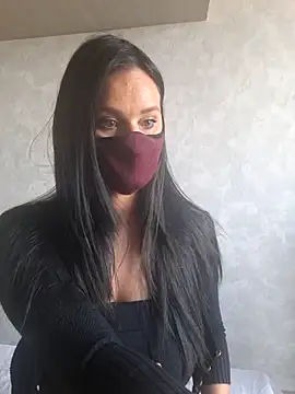 Snapshot of Nhaomy___ chatting on March 4, 2026, 11:29 am Nhaomy online show from March 4, 2026, 11:29 am