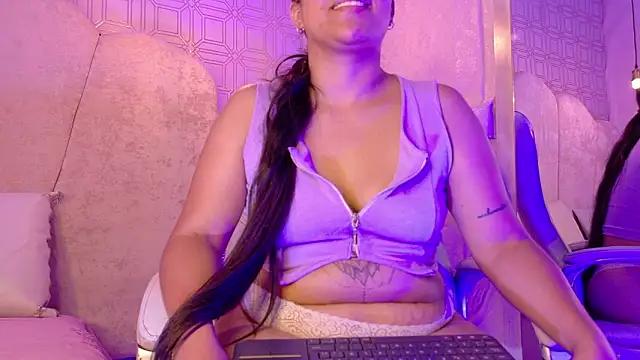 Snapshot of SasshaSpicy chatting on February 5, 2026, 2:57 pm SasshaSpicy online show from February 5, 2026, 2:57 pm