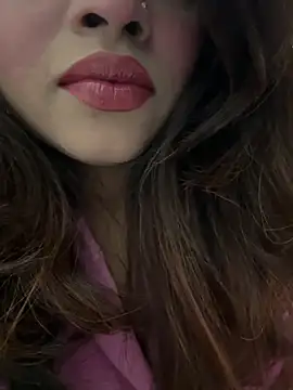 riya sharma11 online show from March 18, 2026, 6:53 pm