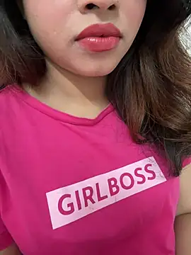 riya sharma11 online show from February 20, 2026, 11:23 am