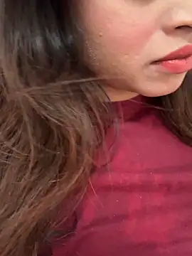 riya sharma11 online show from February 24, 2026, 11:44 am