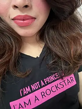 riya sharma11 online show from February 19, 2026, 11:51 am