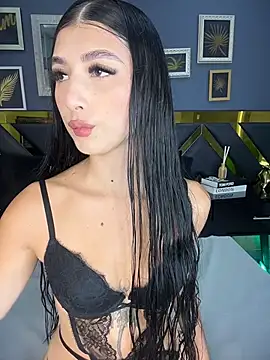 BadLilAngelXXX online show from April 8, 2026, 1:12 pm