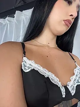 BadLilAngelXXX online show from April 13, 2026, 1:15 pm