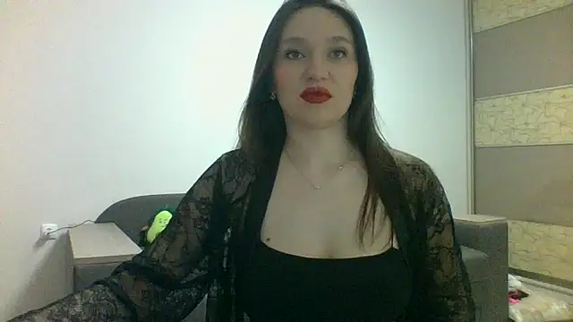 LilitTXX online show from May 6, 2026, 11:25 am