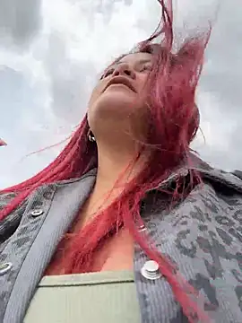 Lia-Moon77 online show from July 8, 2026, 4:51 pm