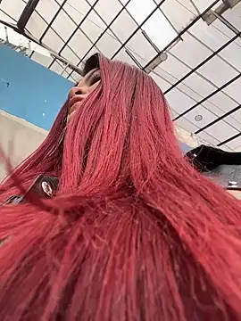 Lia-Moon77 online show from April 8, 2026, 7:04 pm