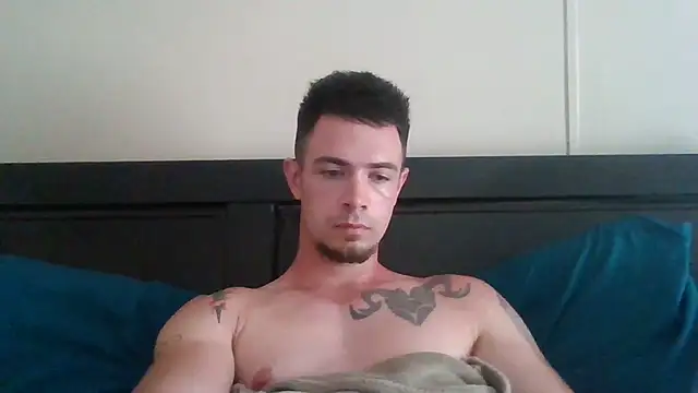 Snapshot of midnightsinz chatting on April 27, 2026, 7:56 pm midnightsinz online show from April 27, 2026, 7:56 pm