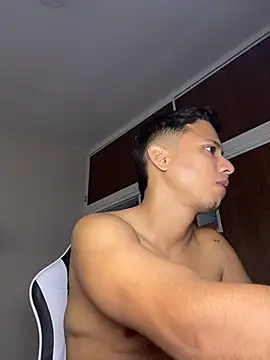 Snapshot of Gael_Velaryx chatting on February 5, 2026, 3:30 pm Gael Velaryx online show from February 5, 2026, 3:30 pm