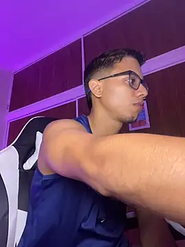 Snapshot of Gael_Velaryx chatting on February 6, 2026, 5:09 pm Gael Velaryx online show from February 6, 2026, 5:09 pm