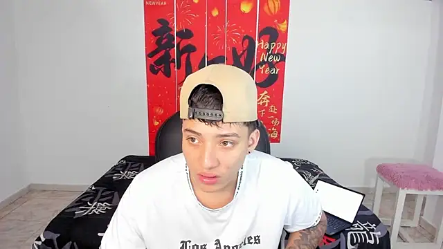 Wesleey-Boy online show from March 31, 2026, 7:38 pm