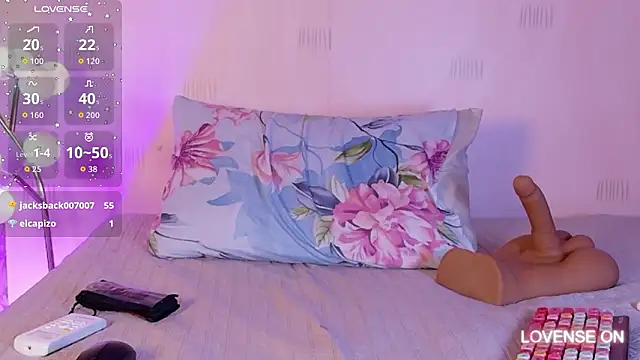 ThinPrincesss online show from March 18, 2026, 3:24 pm