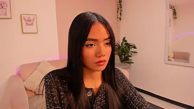 Snapshot of Mila_jenner chatting on February 25, 2026, 12:05 pm Mila jenner online show from February 25, 2026, 12:05 pm