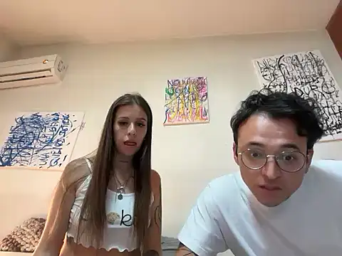 Snapshot of mainotyours chatting on February 8, 2026, 1:36 am mainotyours online show from February 8, 2026, 1:36 am