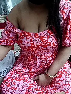 Snapshot of GangbangCouple chatting on February 19, 2026, 5:15 am GangbangCouple online show from February 19, 2026, 5:15 am