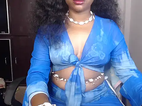 Snapshot of VixenNandhu chatting on July 26, 2026, 3:24 am VixenNandhu online show from July 26, 2026, 3:24 am