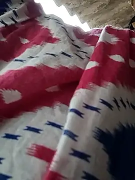 Sweet-runi online show from February 24, 2026, 8:48 am