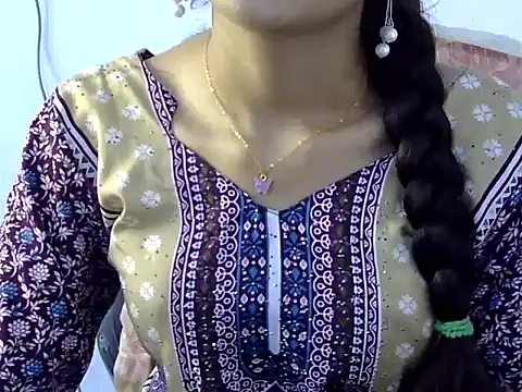 Mehaak  online show from March 25, 2026, 6:46 am