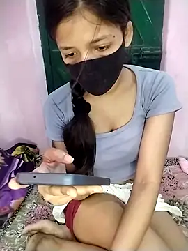 Naina-hott online show from April 21, 2026, 2:25 am