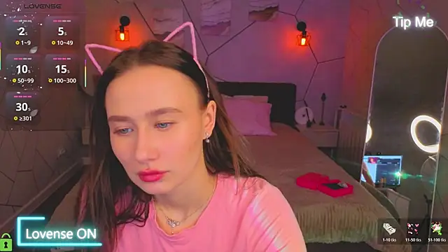  Kiki angel  online show from March 21, 2026, 9:36 am