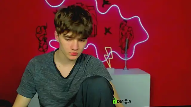 emil lucky online show from March 30, 2026, 11:06 pm