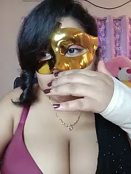 Snapshot of Lovely-Lina7 chatting on June 23, 2026, 7:56 pm Lovely-Lina7 online show from June 23, 2026, 7:56 pm