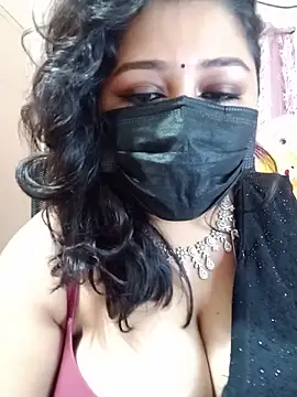 Snapshot of Lovely-Lina7 chatting on June 9, 2026, 11:17 pm Lovely-Lina7 online show from June 9, 2026, 11:17 pm
