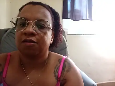 Snapshot of Mineirasafada2026 chatting on March 2, 2026, 7:10 pm Mineirasafada2026 online show from March 2, 2026, 7:10 pm