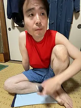 shizuku-kun211 online show from June 3, 2026, 6:36 am
