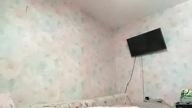 TiaBIanks online show from March 25, 2026, 6:13 am