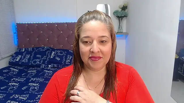 kataleyamilf69 online show from February 9, 2026, 12:25 pm