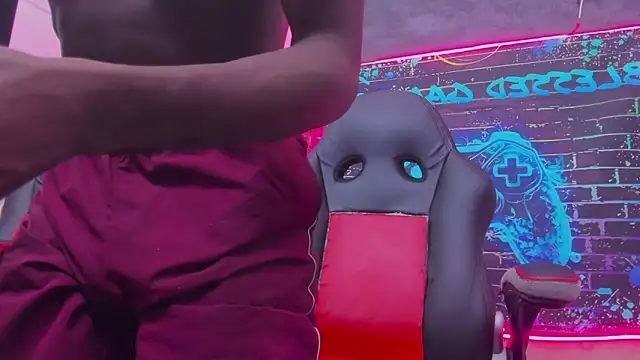 Snapshot of Jeanpieroo26 chatting on February 23, 2026, 8:31 pm Jeanpieroo26 online show from February 23, 2026, 8:31 pm