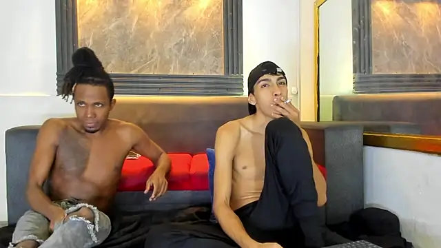 Jeanpieroo26 online show from April 12, 2026, 7:50 pm