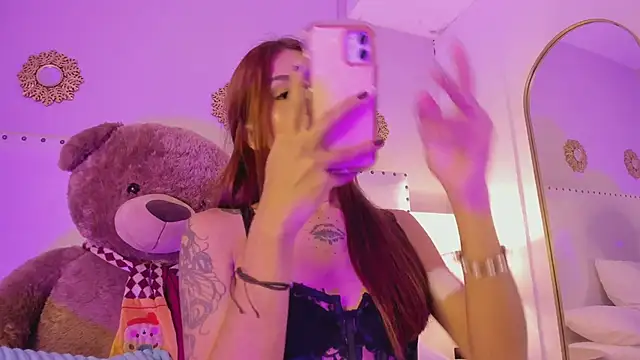 Zoe star  online show from March 24, 2026, 2:06 pm