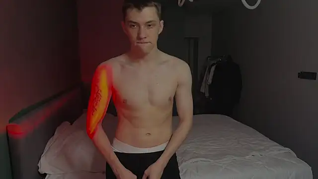 cronck52 online show from February 13, 2026, 10:10 pm