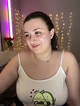 Snapshot of lipsi_vikki chatting on February 12, 2026, 7:24 pm lipsi vikki online show from February 12, 2026, 7:24 pm