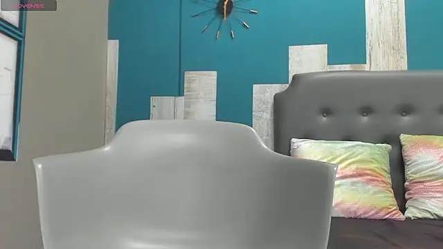 Snapshot of Coddy_maxx69 chatting on February 12, 2026, 12:27 pm Coddy maxx69 online show from February 12, 2026, 12:27 pm