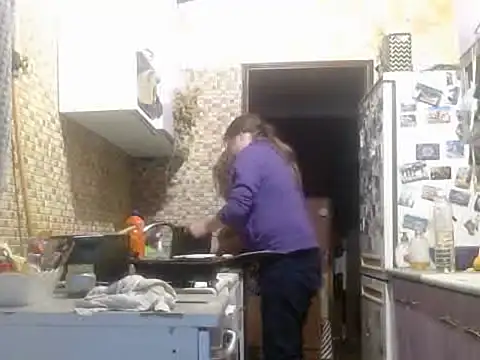 Snapshot of EliciaKush chatting on February 12, 2026, 5:13 pm EliciaKush online show from February 12, 2026, 5:13 pm